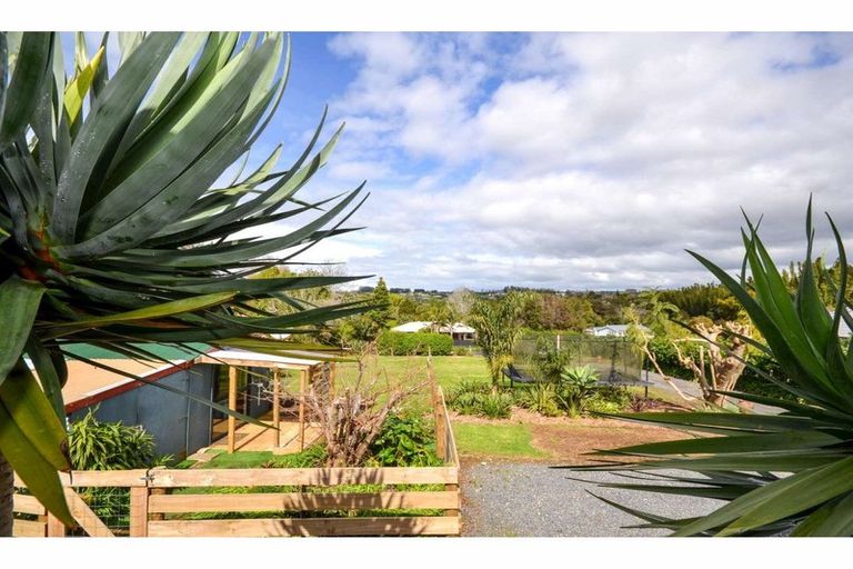 Photo of property in 40b Kendall Road, Kerikeri, 0230