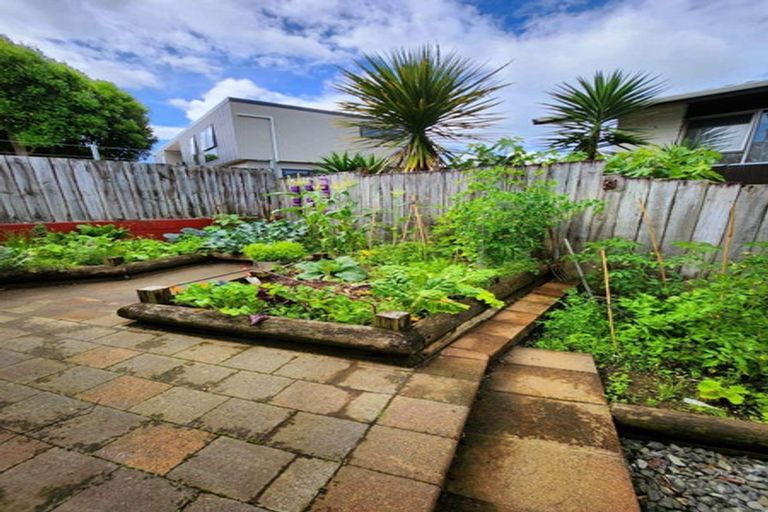 Photo of property in 7 Handley Place, Onerahi, Whangarei, 0110