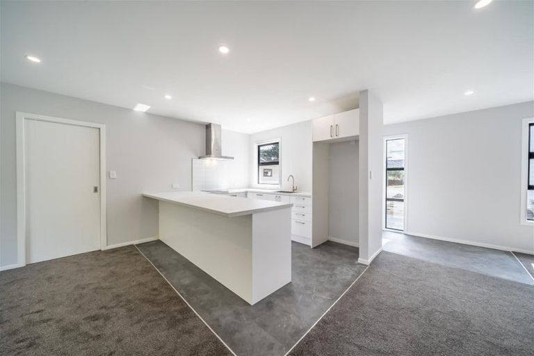 Photo of property in 4a Pohutukawa Street, Woburn, Lower Hutt, 5010