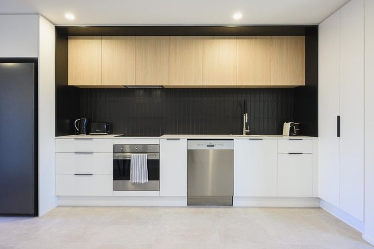 Photo of property in 49 Onslow Street, St Albans, Christchurch, 8014