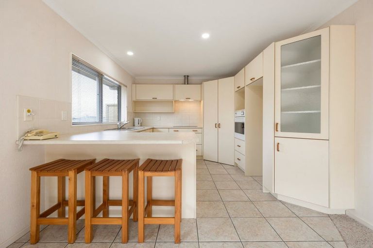 Photo of property in 6 Glenside Rise, Grandview Heights, Hamilton, 3200