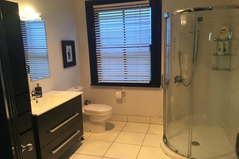 Photo of property in 135 Springfield Road, St Albans, Christchurch, 8014