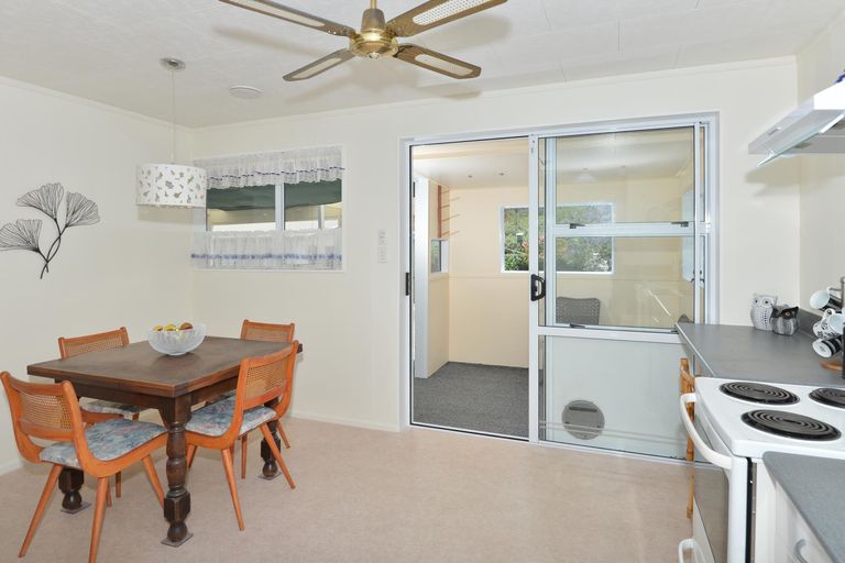 Photo of property in 46 First Avenue, Avenues, Whangarei, 0110