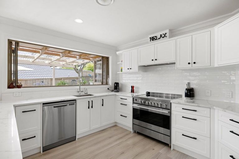 Photo of property in 45 La Colina Place, Bethlehem, Tauranga, 3110