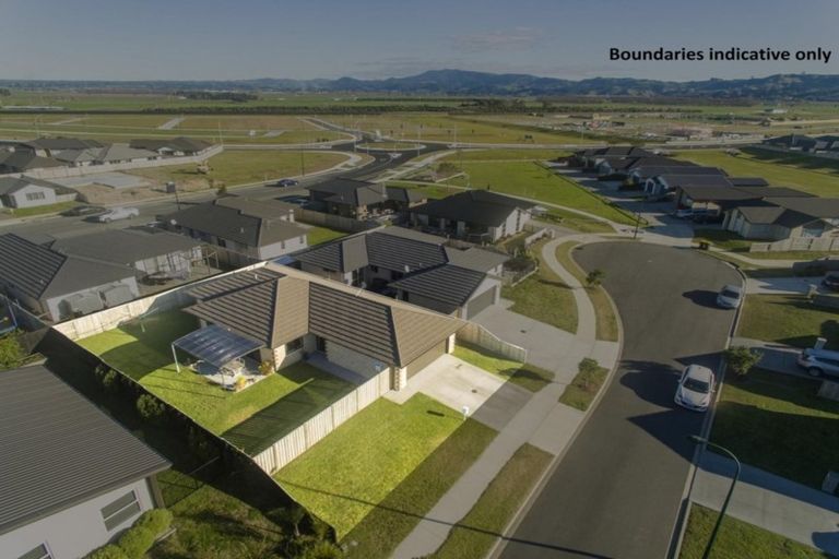 Photo of property in 19 Batty Street, Papamoa Beach, Papamoa, 3118