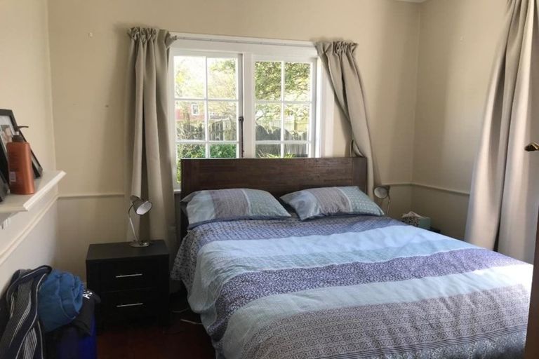 Photo of property in 14 Hildreth Street, Karori, Wellington, 6012