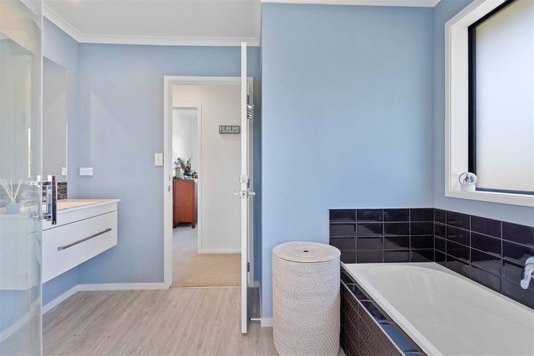 Photo of property in 50c Church Street, Oxford, 7430