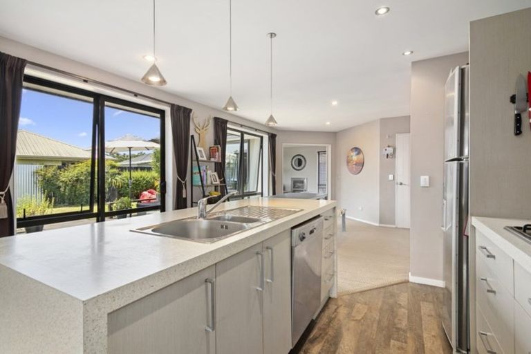 Photo of property in 7 Hammill Grove, Stoke, Nelson, 7011