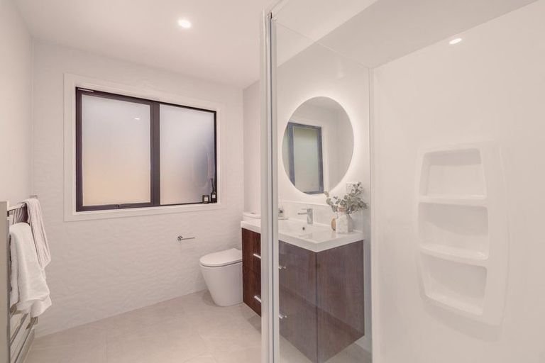 Photo of property in 307a Mount Pleasant Road, Mount Pleasant, Christchurch, 8081