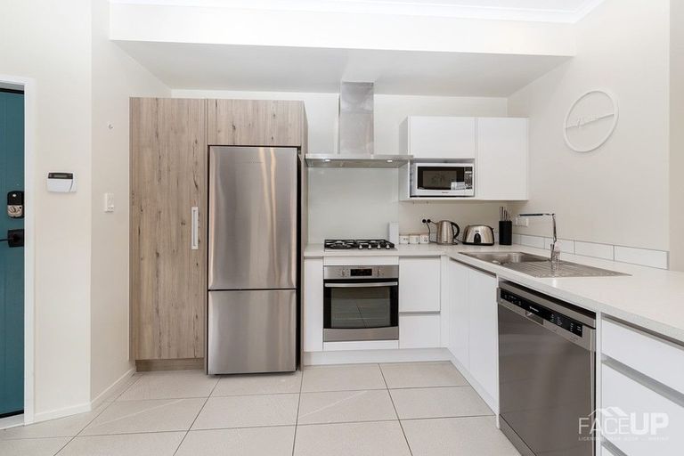 Photo of property in 13 Mapou Road, Hobsonville, Auckland, 0616