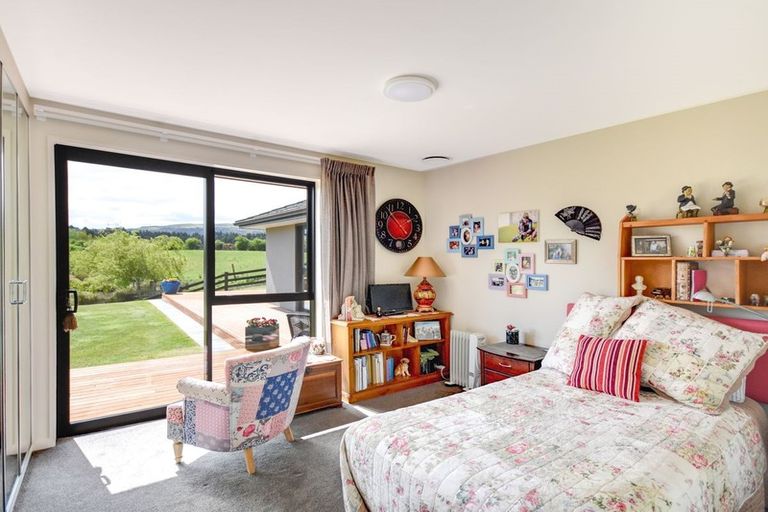 Photo of property in 47 Awa Toru Drive, Fairfield, Dunedin, 9018