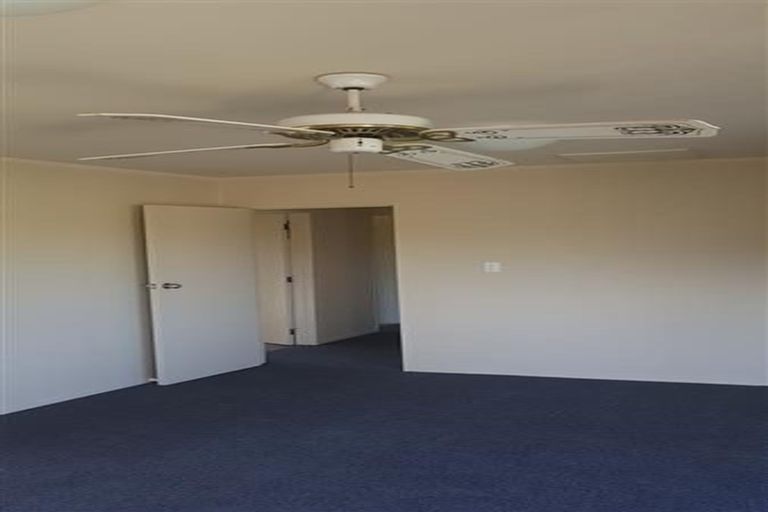 Photo of property in 2 Parewaitai Court, Papamoa Beach, Papamoa, 3118
