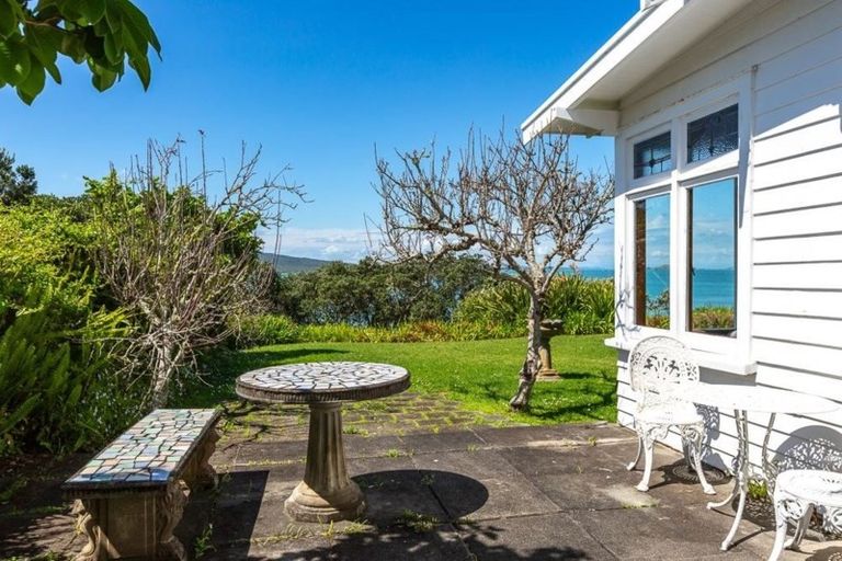 Photo of property in 6 Hamana Street, Narrow Neck, Auckland, 0622