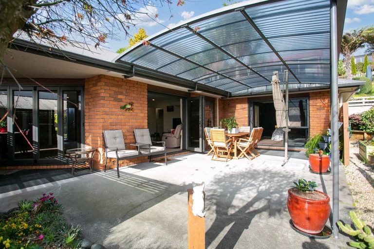 Photo of property in 11a Fairburn Place, Leamington, Cambridge, 3432