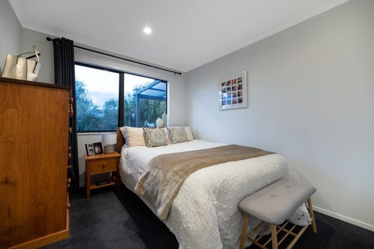 Photo of property in 4a Kimber Grove, Papamoa Beach, Papamoa, 3118