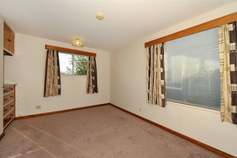 Photo of property in 24 Bassett Street, Burwood, Christchurch, 8083