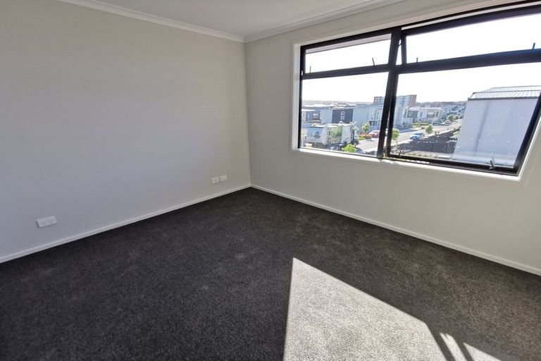Photo of property in 46 Walter Merton Road, Hobsonville, Auckland, 0616