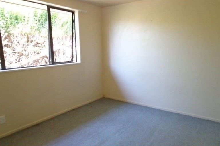 Photo of property in 5a Tonga Place, Riccarton, Christchurch, 8041