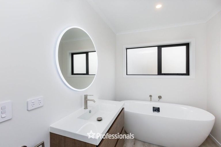 Photo of property in 7 Mamaku Place, Elderslea, Upper Hutt, 5018