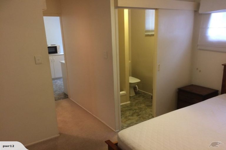 Photo of property in 14 Alton Terrace, Pakuranga Heights, Auckland, 2010