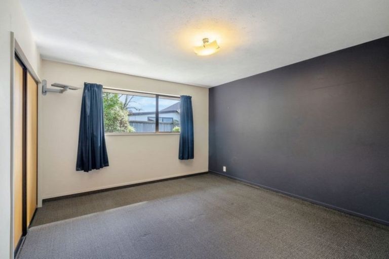 Photo of property in 2/50 Awatea Road, Hornby, Christchurch, 8042