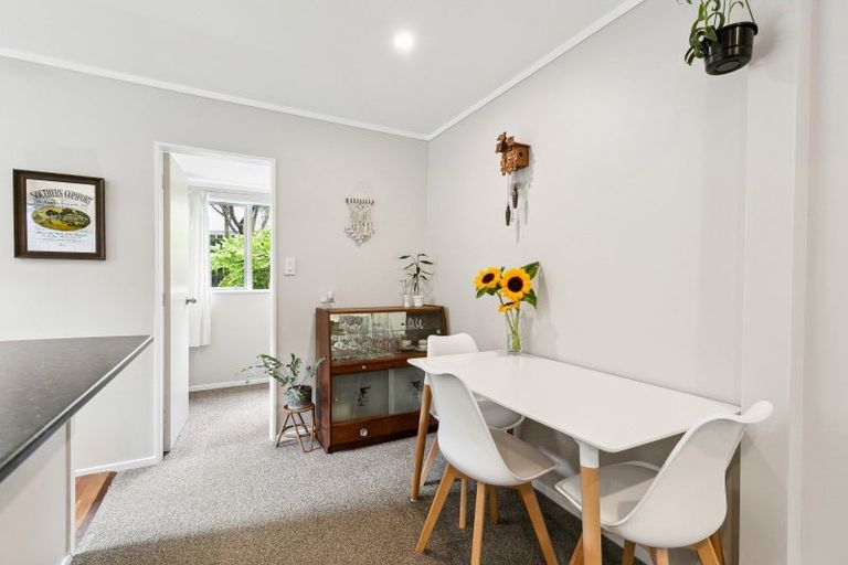 Photo of property in 18a Vasanta Avenue, Ngaio, Wellington, 6035