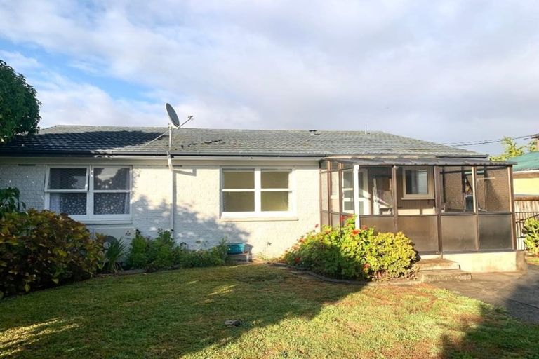 Photo of property in 1 Kingsley Street, St Andrews, Hamilton, 3200