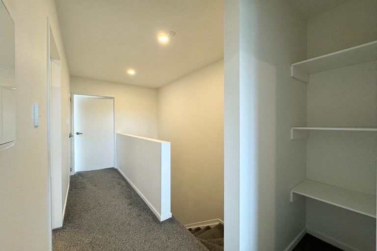 Photo of property in 5 Kaha Road, Takanini, 2110