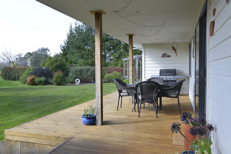 Photo of property in 3 Watersons Line, Dalefield, Carterton, 5791