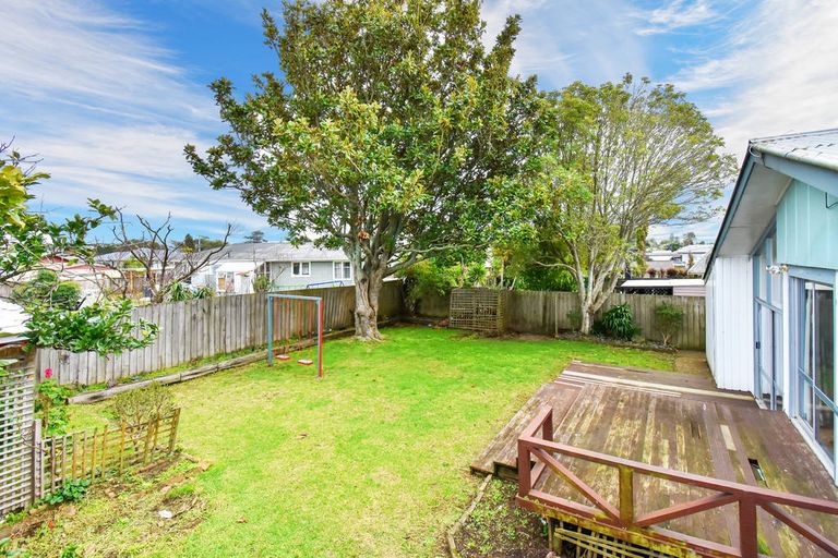 Photo of property in 81 Friedlanders Road, Manurewa, Auckland, 2102