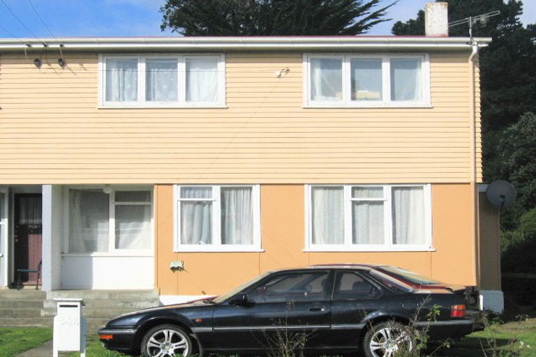 Photo of property in 34a-d Cornwall Crescent, Cannons Creek, Porirua, 5024