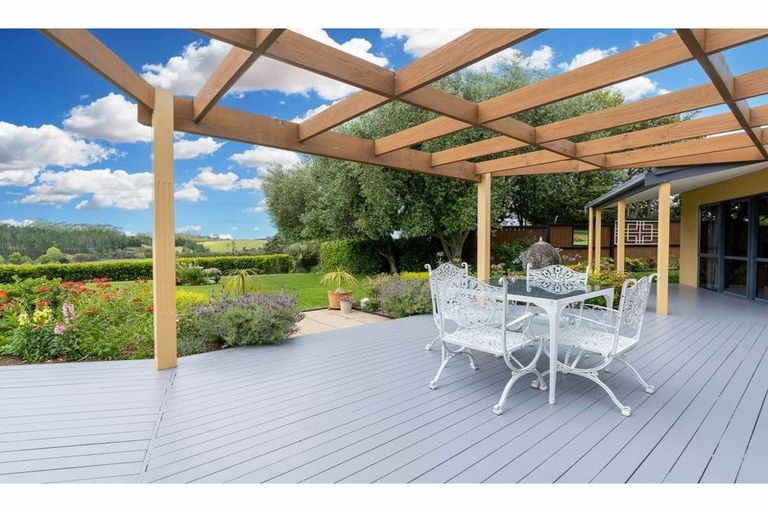 Photo of property in 28 Silkwood Lane, Kerikeri, 0230