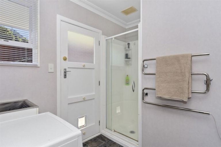 Photo of property in 32 Lynwood Place, Brookfield, Tauranga, 3110