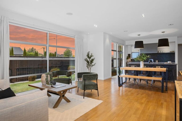 Photo of property in 209 Weston Road, St Albans, Christchurch, 8052