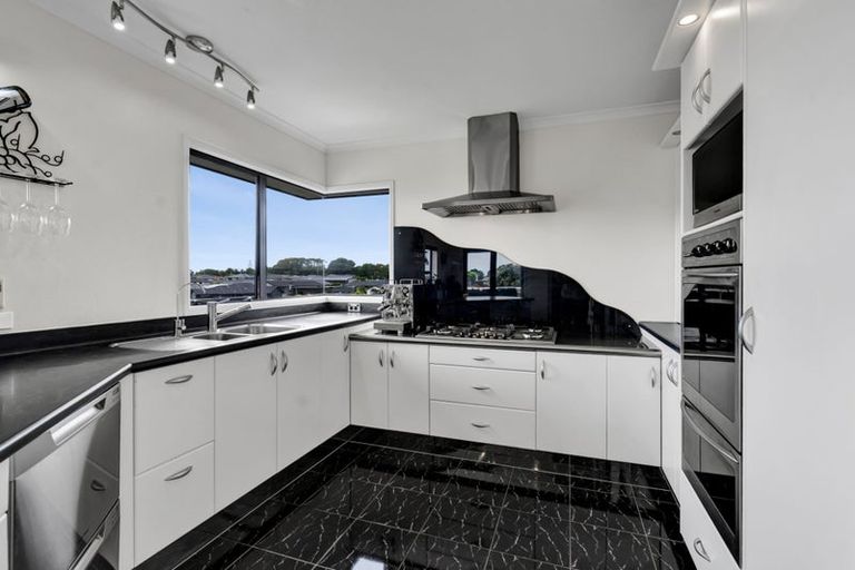 Photo of property in 1d Silvan Place, Bell Block, New Plymouth, 4312