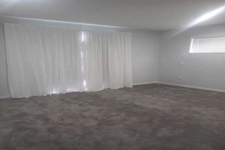 Photo of property in 18 Dray Place, Halswell, Christchurch, 8025