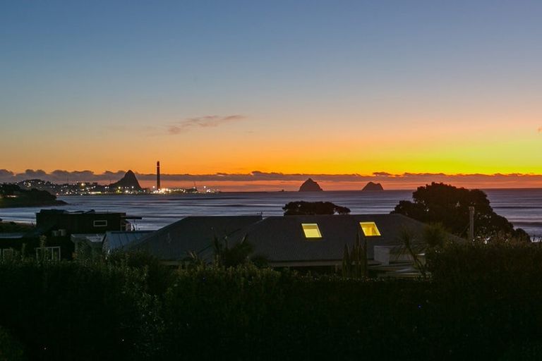 Photo of property in 29c Hamblyn Street, Strandon, New Plymouth, 4312