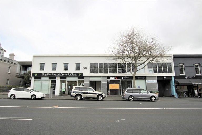 Photo of property in 54 Ponsonby Road, Karori, Wellington, 6012