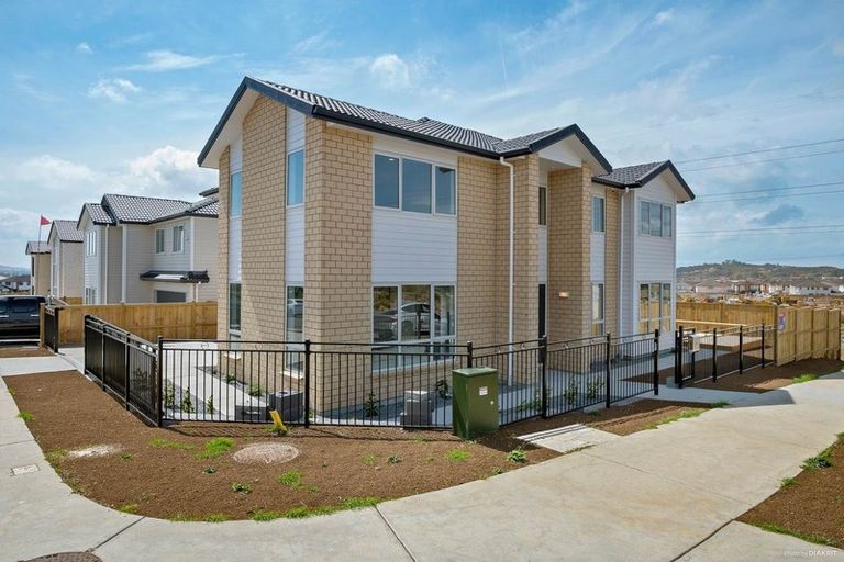 Photo of property in 48 Tir Conaill Avenue, Flat Bush, Auckland, 2019