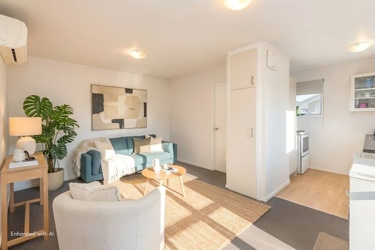 Photo of property in 4/33 Somerset Crescent, Spreydon, Christchurch, 8024