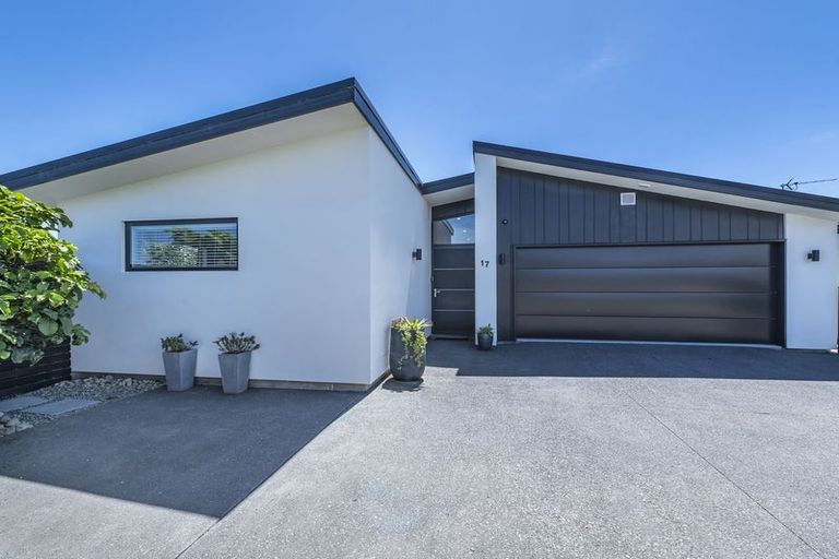 Photo of property in 17 Burrow Street, Rolleston, 7614