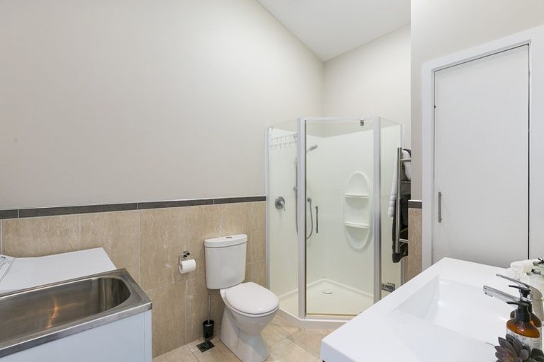 Photo of property in 8/21 Duchess Place, Maupuia, Wellington, 6022