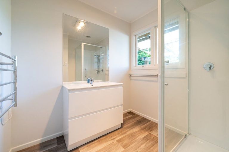 Photo of property in 4 Leyland Road, Te Awanga, 4102