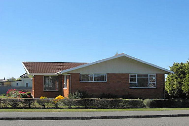 Photo of property in 12 George Street, Waimate, 7924