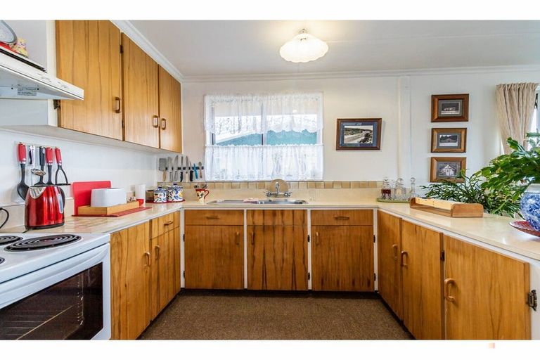 Photo of property in 38 High Street, Waimate, 7924
