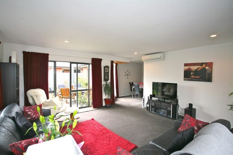 Photo of property in 304a Wairakei Road, Bryndwr, Christchurch, 8053