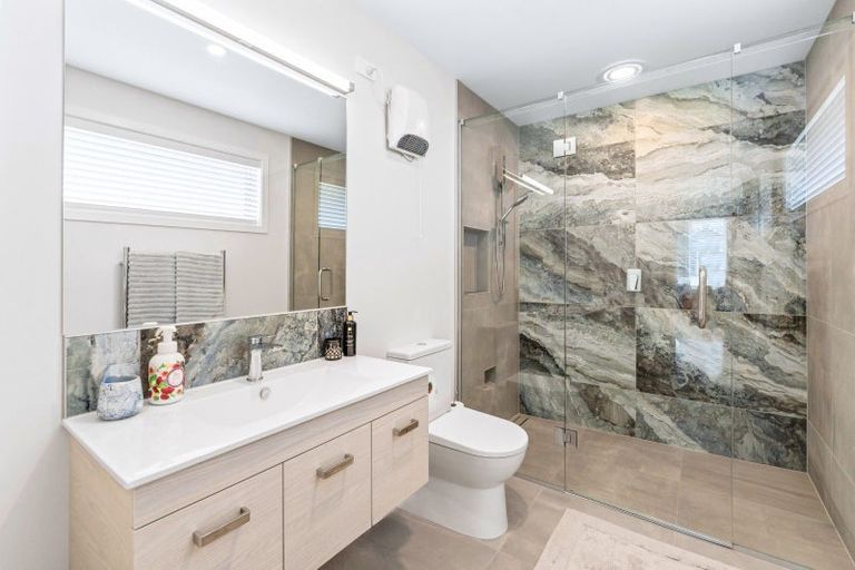 Photo of property in 77 Harakeke Drive, Wharewaka, Taupo, 3330