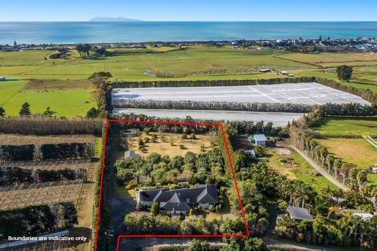 Photo of property in 118 Capamagian Drive, Athenree, Katikati, 3177