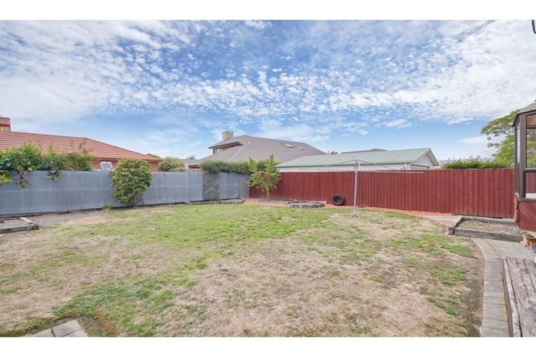 Photo of property in 76 Teesdale Street, Burnside, Christchurch, 8053