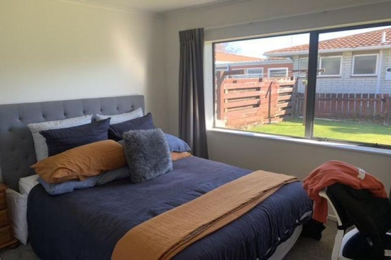 Photo of property in 248 Tukapa Street, Westown, New Plymouth, 4310